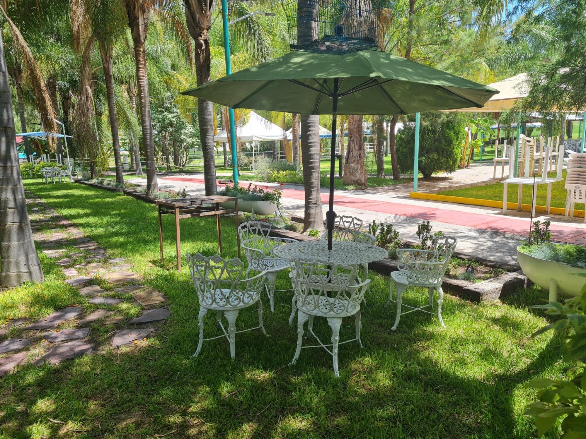 Parque Girasoles Balneario & Cabanas San Francisco del Rincón Esterno foto