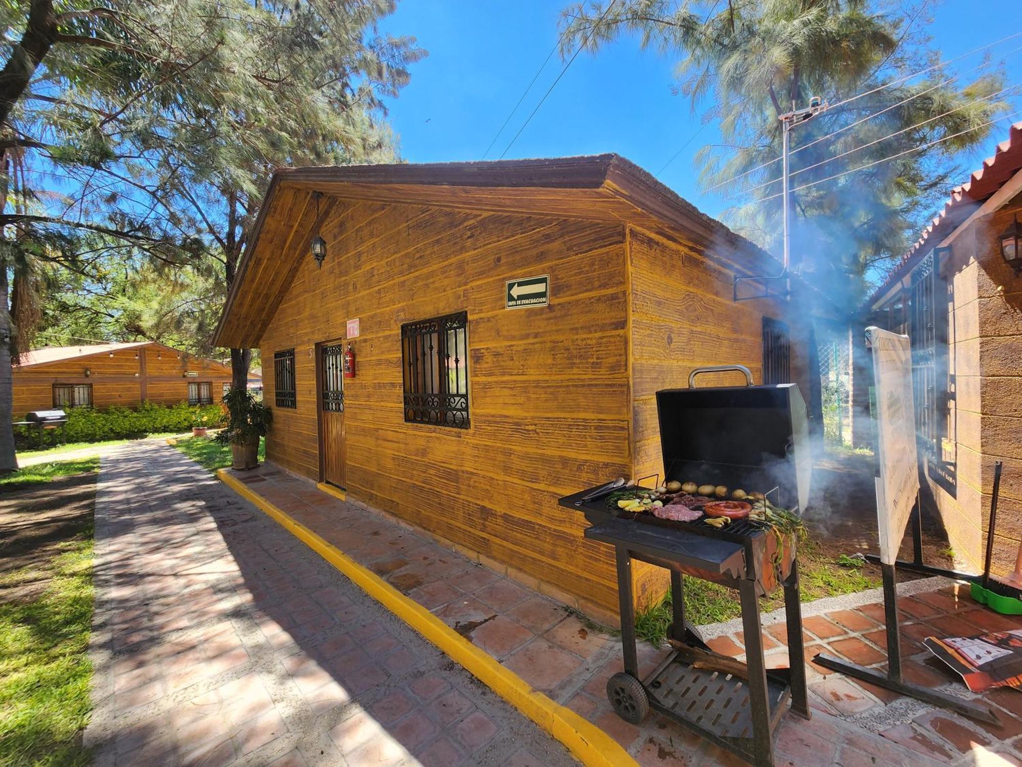 Parque Girasoles Balneario & Cabanas San Francisco del Rincón Esterno foto